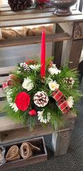 single candle centerpiece from Weidig's Floral in Chardon, OH